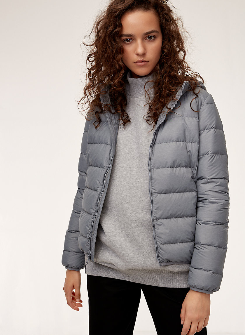 Tna THE LITTLE PUFF | Aritzia Tna THE LITTLE PUFF | Aritzia