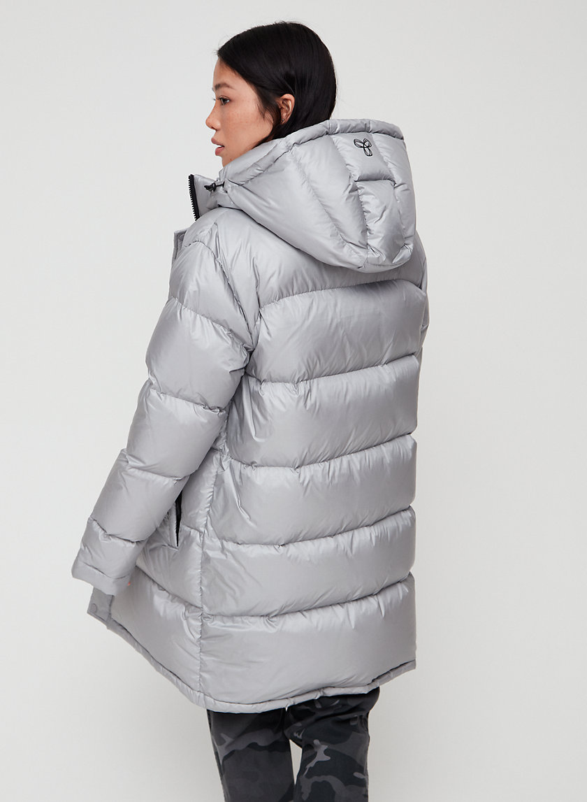 THE SUPER PUFF™ MID - Goose-down, mid-length puffer jacket THE SUPER PUFF™ MID - Goose-down, mid-length puffer jacket