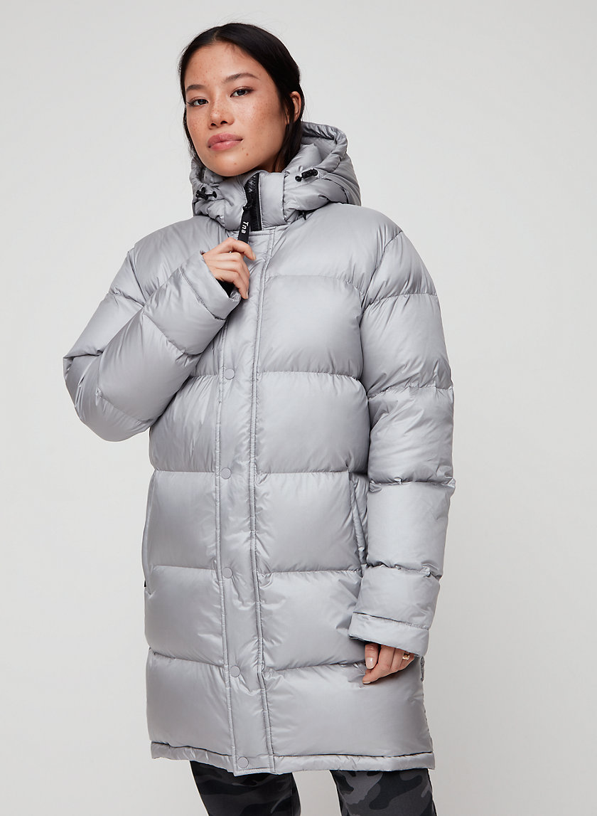 THE SUPER PUFF™ MID - Goose-down, mid-length puffer jacket THE SUPER PUFF™ MID - Goose-down, mid-length puffer jacket