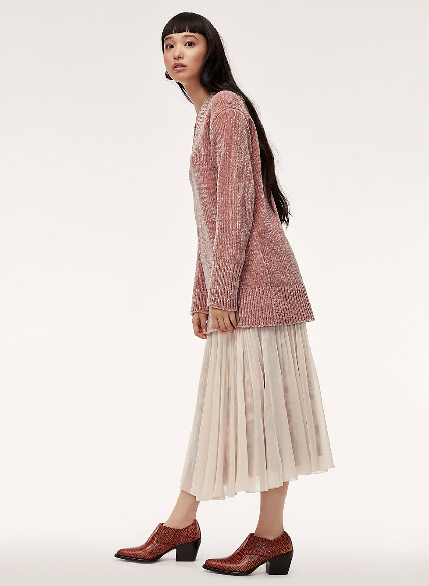 VIOLETTA SWEATER - Long, chenille V-neck sweater VIOLETTA SWEATER - Long, chenille V-neck sweater
