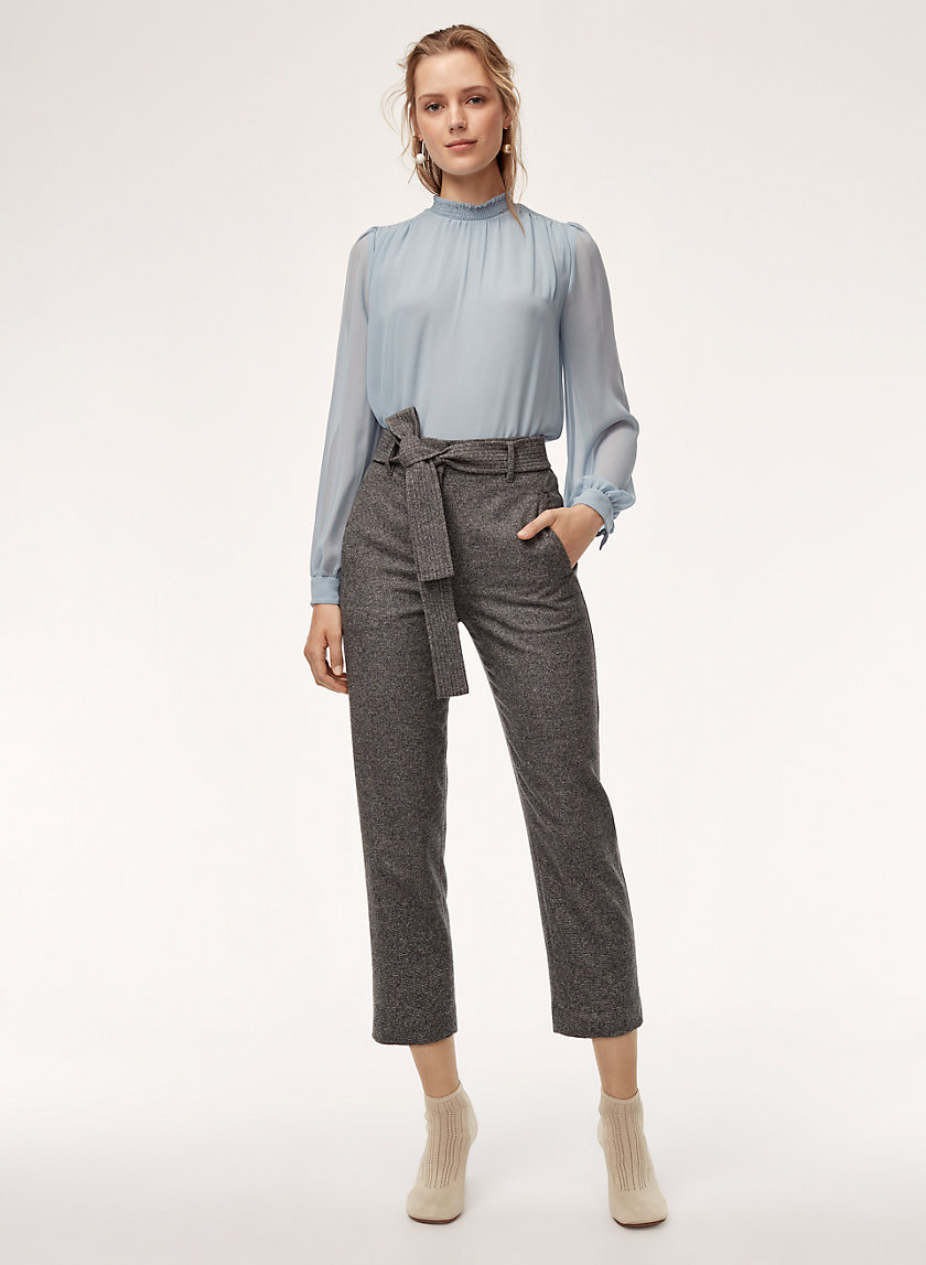TIE-FRONT PANT - Cropped, high-waisted pant TIE-FRONT PANT - Cropped, high-waisted pant