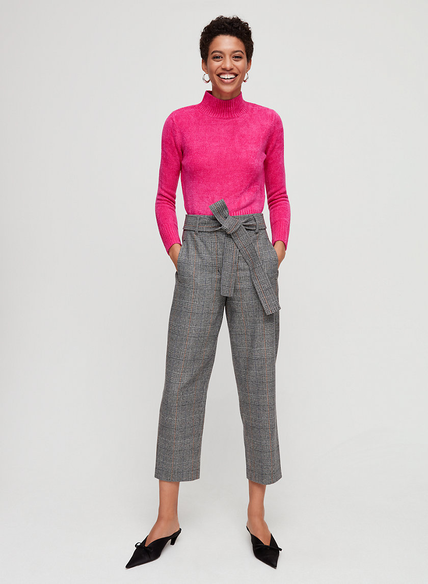 TIE-FRONT PANT - Cropped, high-waisted pant TIE-FRONT PANT - Cropped, high-waisted pant
