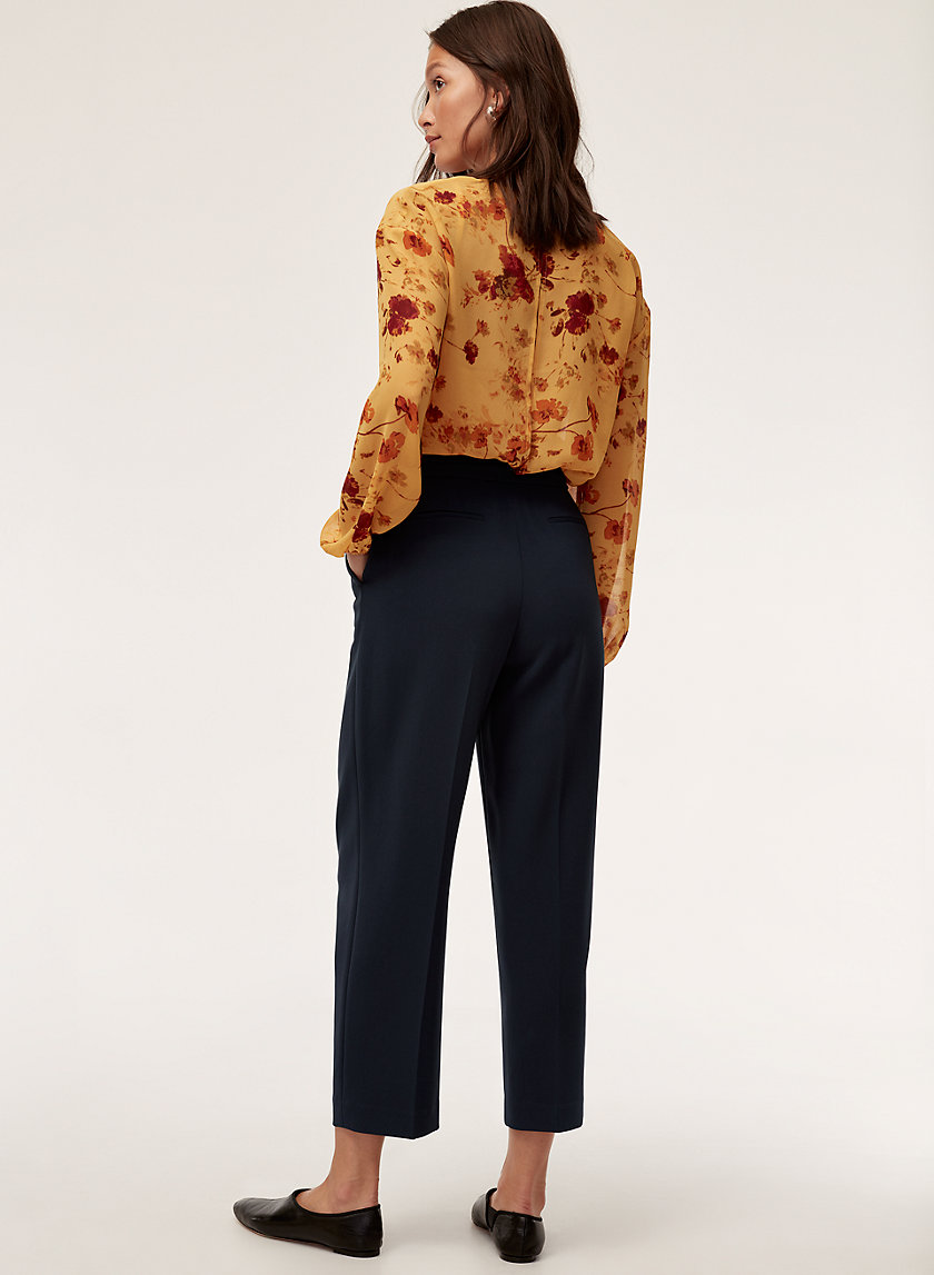 FEUILLE PANT - Cropped, high-waisted pant FEUILLE PANT - Cropped, high-waisted pant