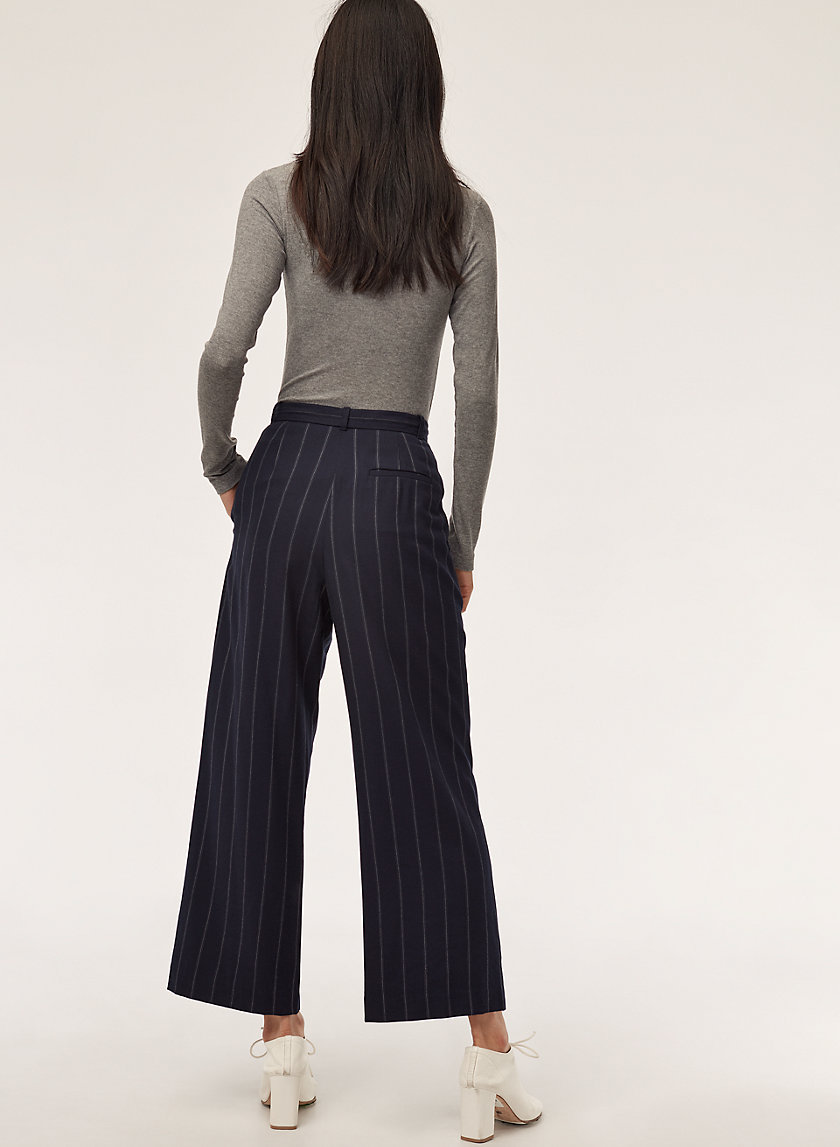 AUREL PANT - Cropped, high-waisted pleated pant AUREL PANT - Cropped, high-waisted pleated pant