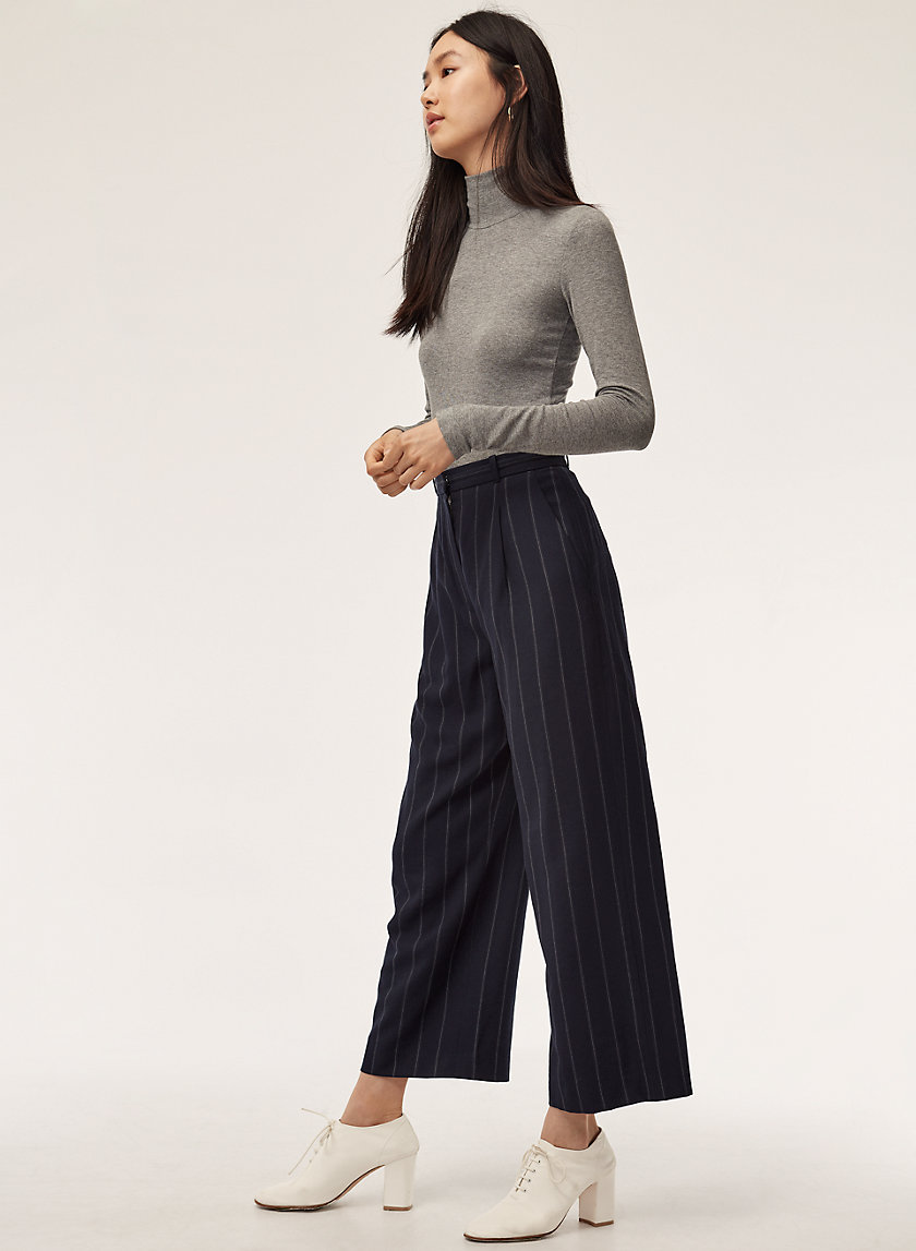 AUREL PANT - Cropped, high-waisted pleated pant AUREL PANT - Cropped, high-waisted pleated pant