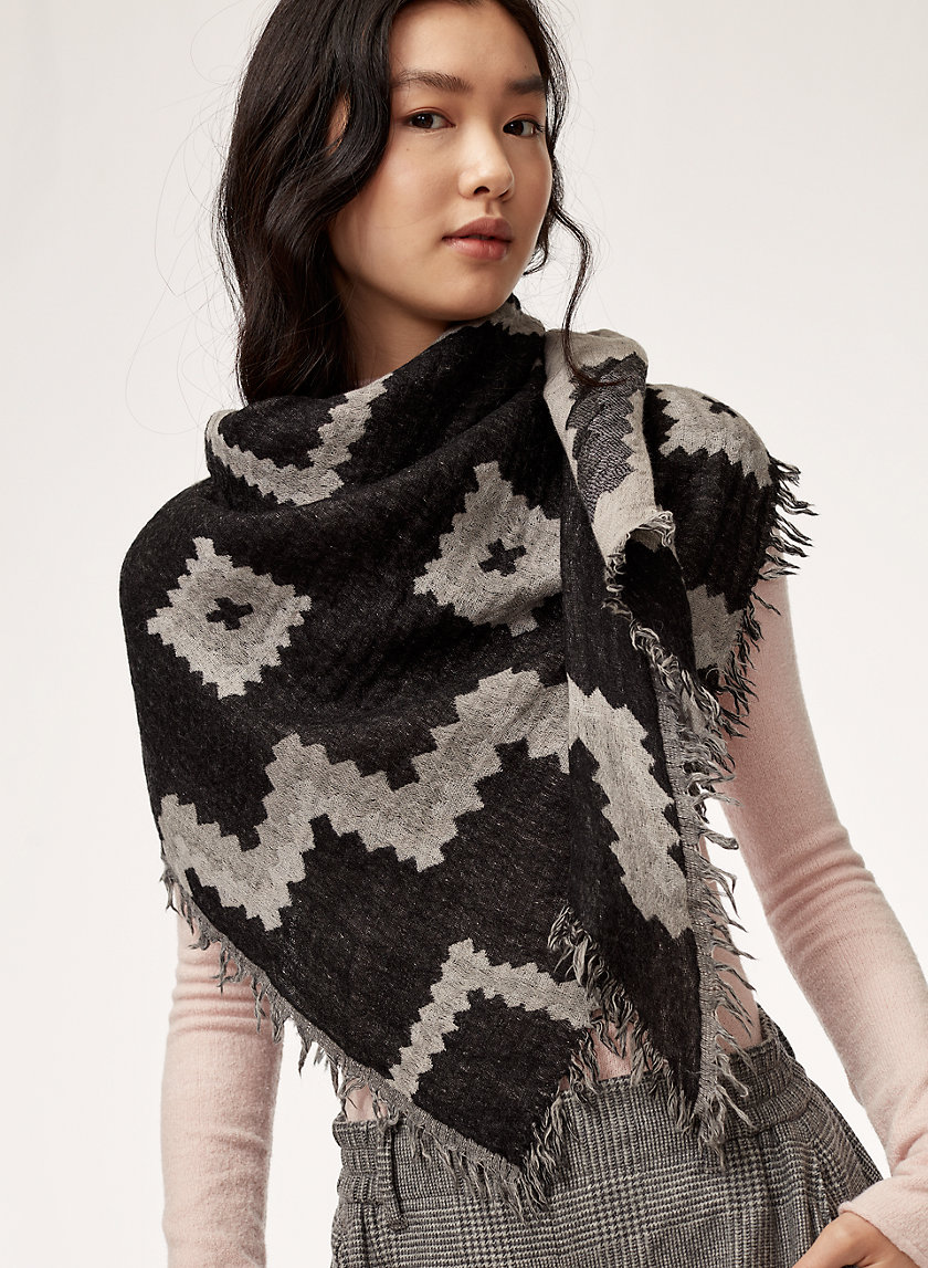 Wilfred DIAMOND MOSAIC TRIANGL | Aritzia Wilfred DIAMOND MOSAIC TRIANGL | Aritzia