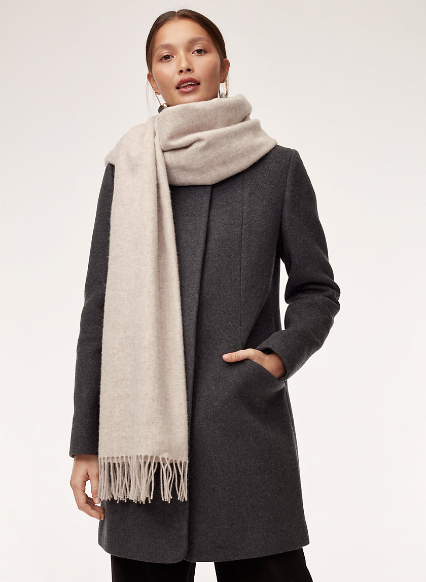 Wilfred THE CLASSIC WOOL SCARF | Aritzia Wilfred THE CLASSIC WOOL SCARF | Aritzia