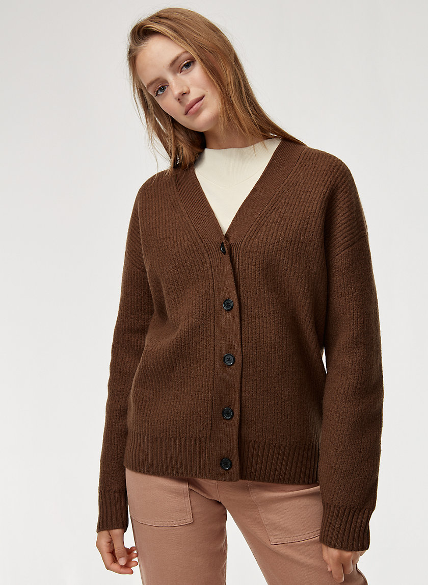 LOVISA CARDIGAN - Merino-wool, button-up cardigan LOVISA CARDIGAN - Merino-wool, button-up cardigan