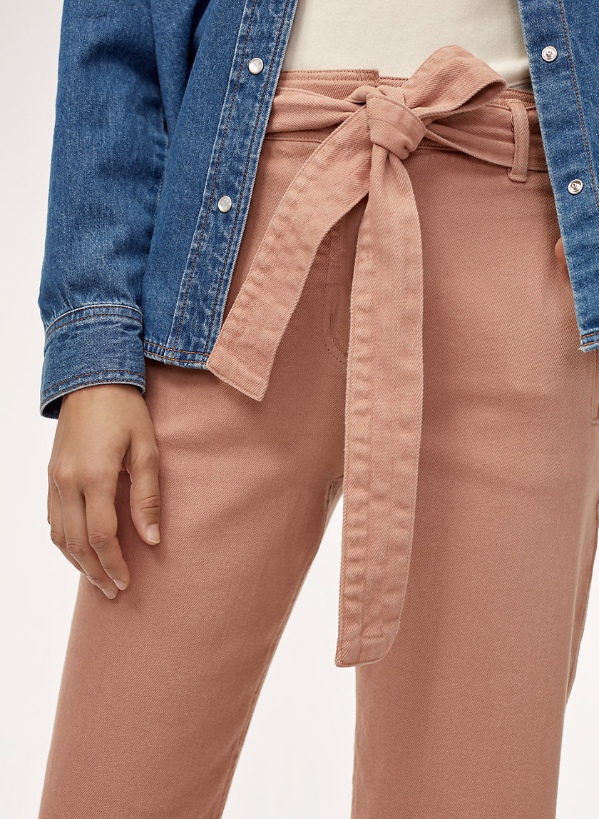 TIE-FRONT PANT - Cropped, high-waisted pant TIE-FRONT PANT - Cropped, high-waisted pant
