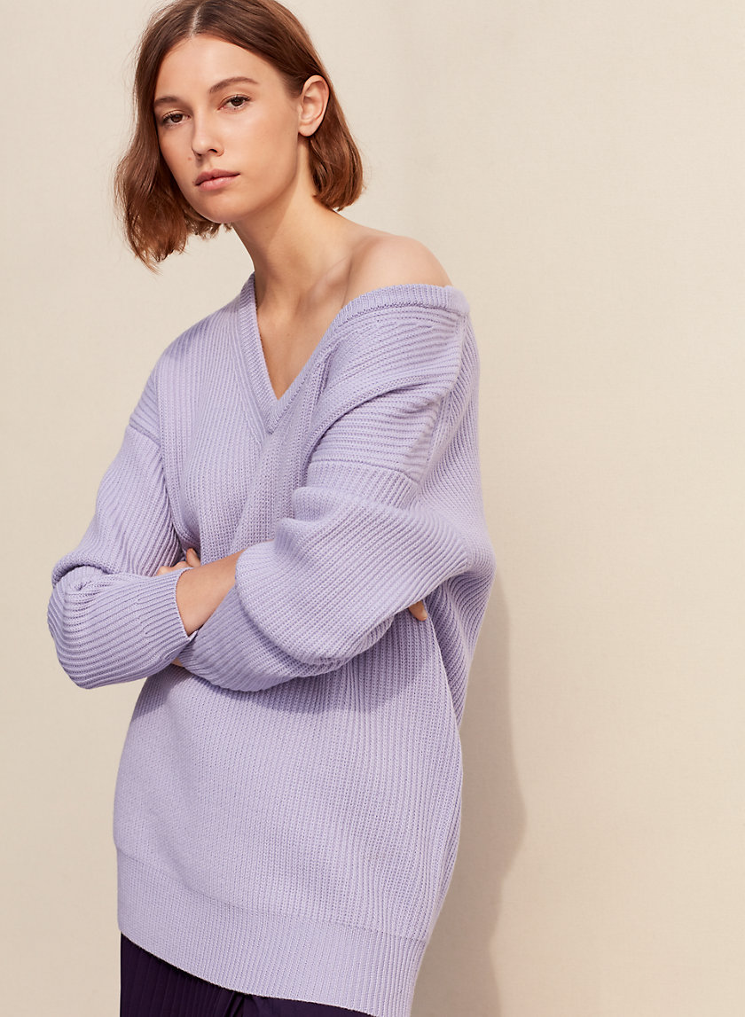 1-01 Babaton UNWERTH SWEATER | Aritzia 1-01 Babaton UNWERTH SWEATER | Aritzia