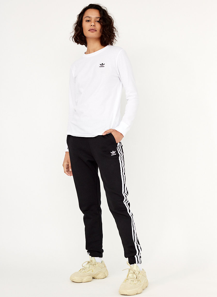 shoes to wear with adidas track pants