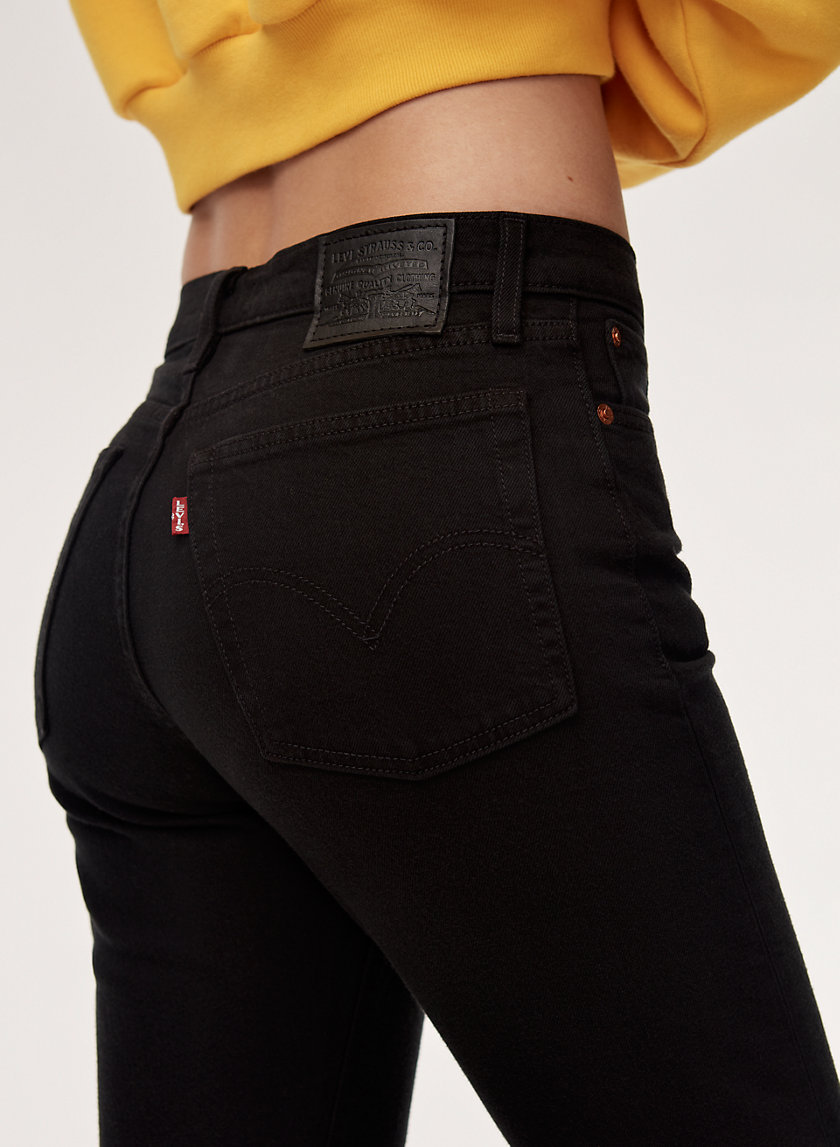 Levi's WEDGIE STRAIGHT | Aritzia Levi's WEDGIE STRAIGHT | Aritzia