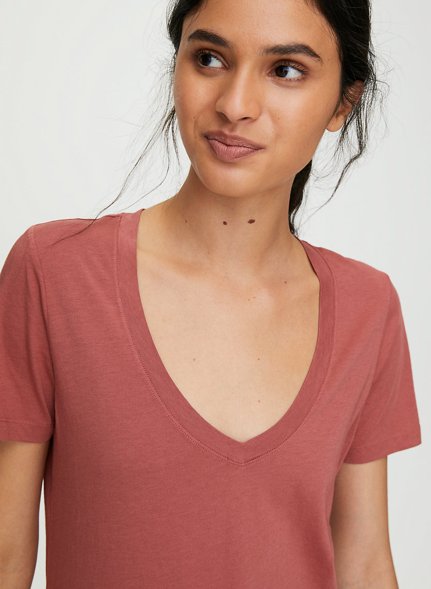FOUNDATION V-NECK - Cotton, V-neck t-shirt FOUNDATION V-NECK - Cotton, V-neck t-shirt
