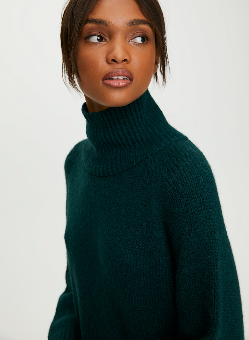 DAY OFF TURTLENECK SWEATER - Oversized turtleneck sweater DAY OFF TURTLENECK SWEATER - Oversized turtleneck sweater