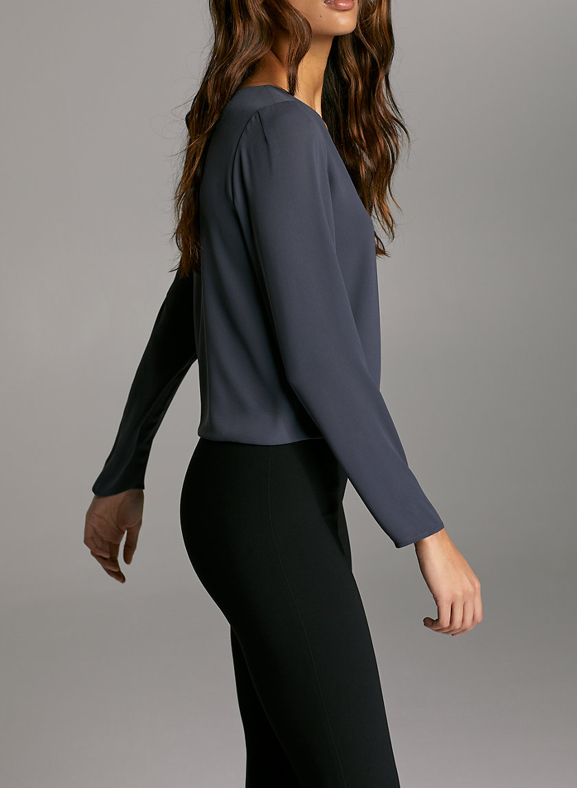 MURPHY LONGSLEEVE - Long-sleeve, V-neck blouse MURPHY LONGSLEEVE - Long-sleeve, V-neck blouse