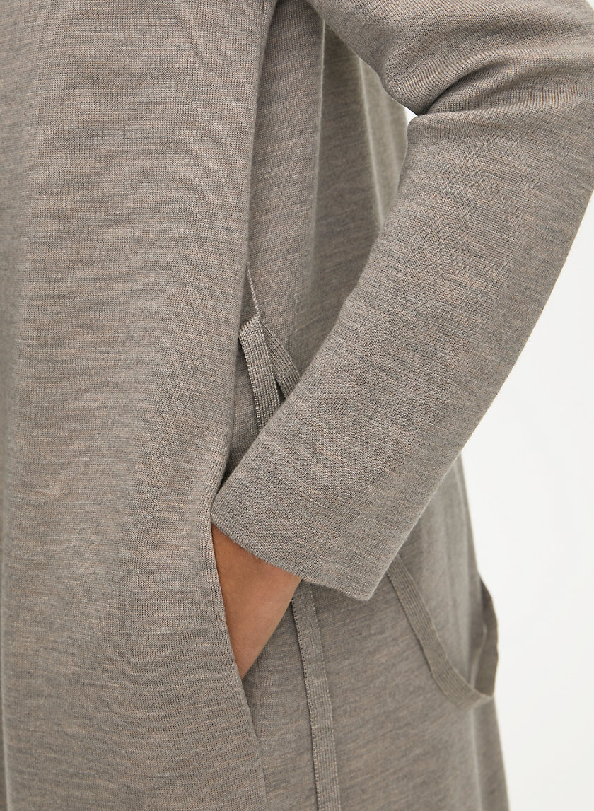 KIRBY SWEATER - Lightweight, belted cardigan KIRBY SWEATER - Lightweight, belted cardigan