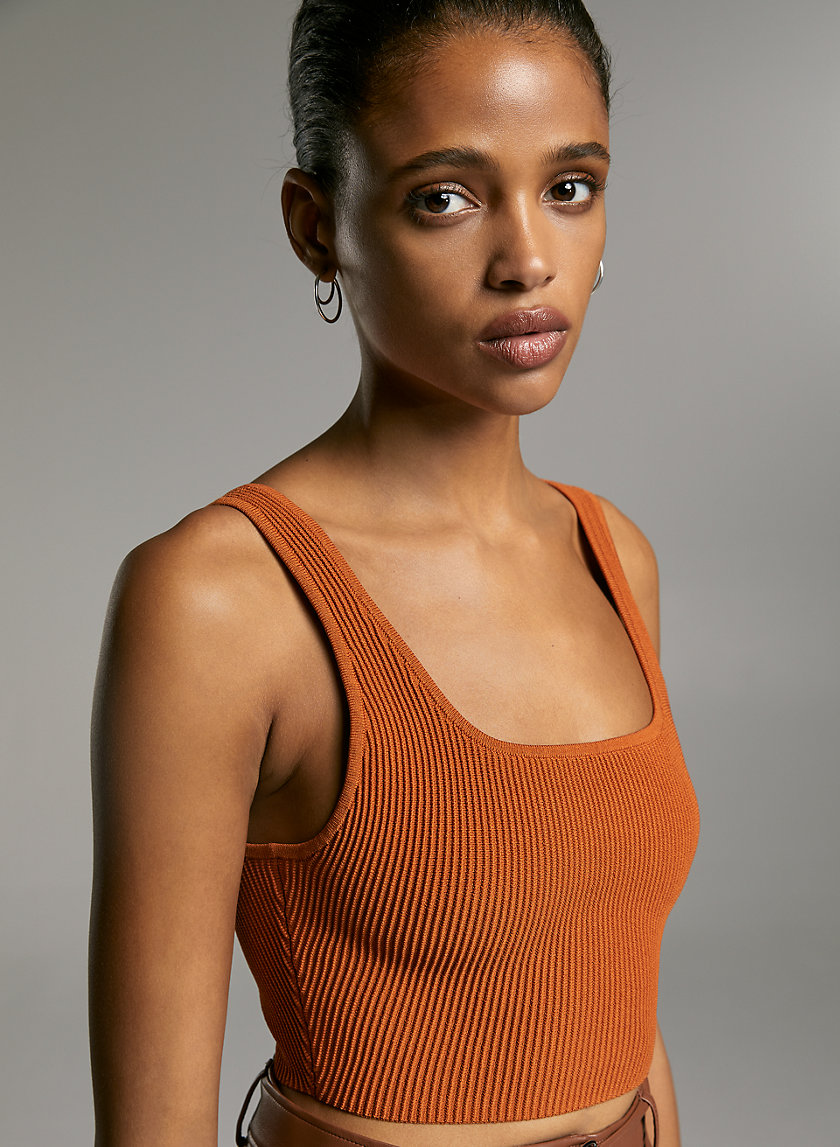 SCULPT KNIT TANK (ARJUN KNIT TOP) - Cropped, ribbed tank top SCULPT KNIT TANK (ARJUN KNIT TOP) - Cropped, ribbed tank top