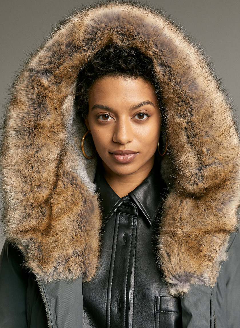 ST. MORITZ PARKA - Mid-length, goose-down parka ST. MORITZ PARKA - Mid-length, goose-down parka