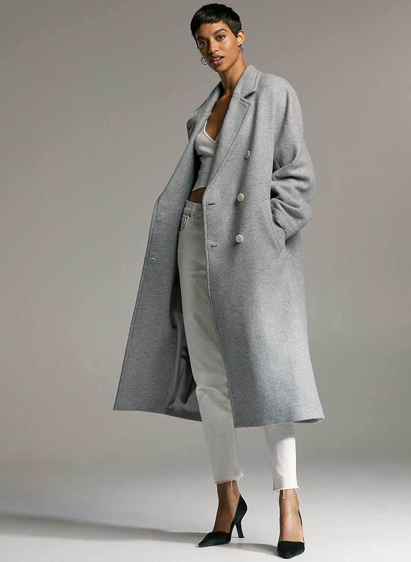 SLOUCH WOOL COAT - Oversized, double-breasted wool coat SLOUCH WOOL COAT - Oversized, double-breasted wool coat