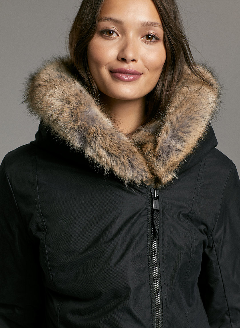 ST.MORITZ SHORT PARKA - Goose-down parka with faux fur hood ST.MORITZ SHORT PARKA - Goose-down parka with faux fur hood