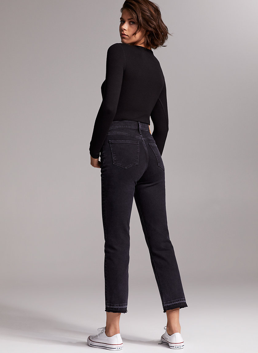 THE ARLO STRAIGHT - High-waisted, frayed-hem jean THE ARLO STRAIGHT - High-waisted, frayed-hem jean