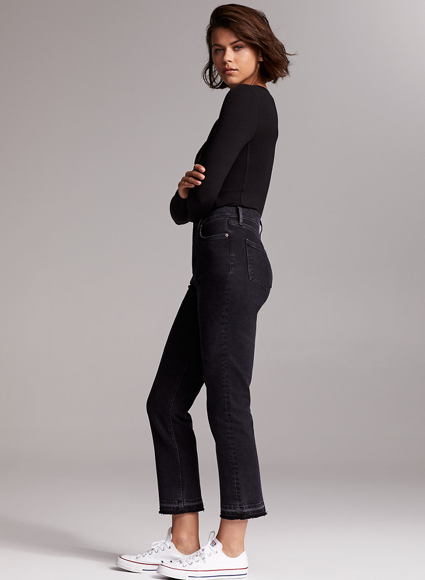 THE ARLO STRAIGHT - High-waisted, frayed-hem jean THE ARLO STRAIGHT - High-waisted, frayed-hem jean
