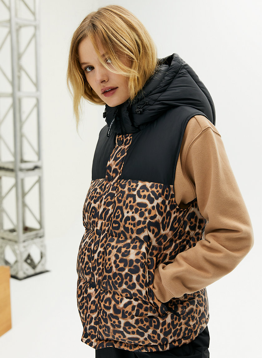THE SUPER PUFF™ VEST - Leopard puffer vest THE SUPER PUFF™ VEST - Leopard puffer vest