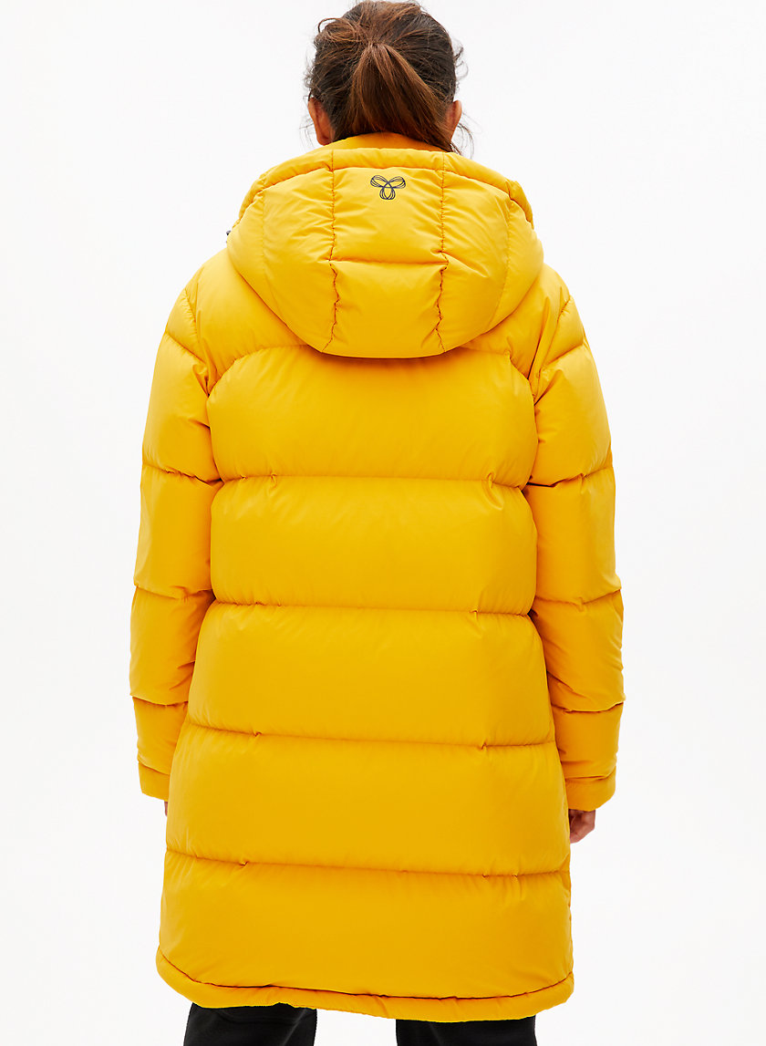 THE SUPER PUFF™ MID - Goose-down, mid-length puffer jacket THE SUPER PUFF™ MID - Goose-down, mid-length puffer jacket