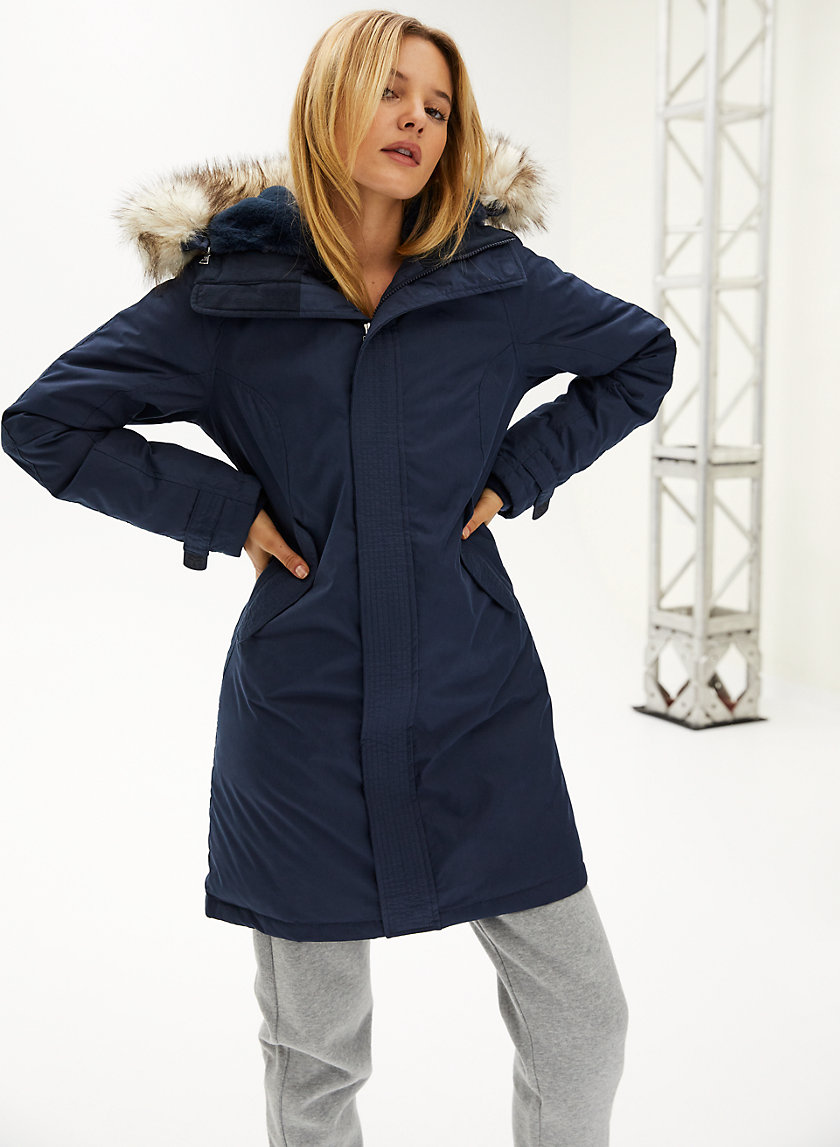 SUMMIT PARKA - Slim-fit, down-filled parka SUMMIT PARKA - Slim-fit, down-filled parka