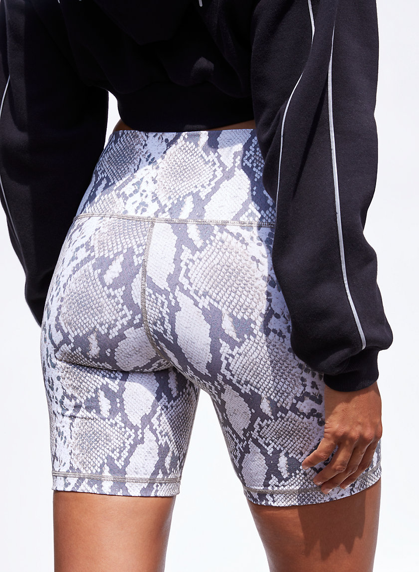 ATMOSPHERE SHORT 7" - Reflective bike shorts ATMOSPHERE SHORT 7" - Reflective bike shorts