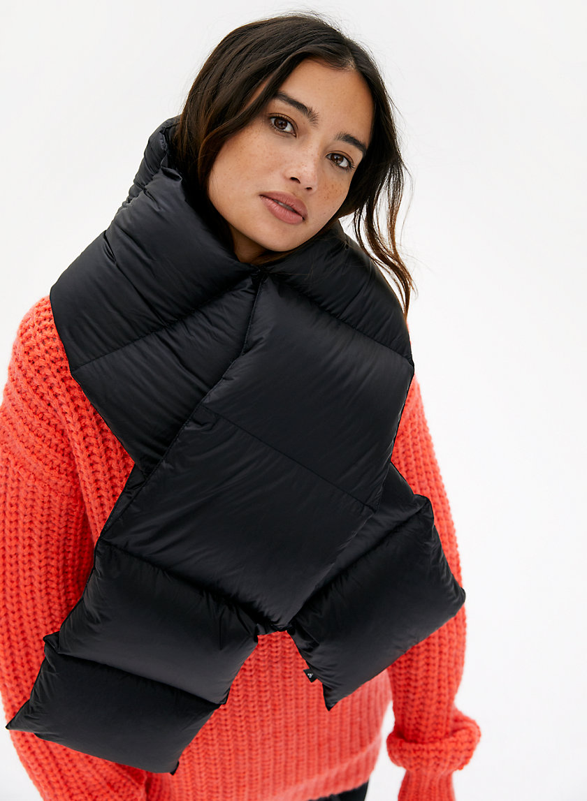 THE SUPER PUFF™ SCARF - Down puffer scarf THE SUPER PUFF™ SCARF - Down puffer scarf