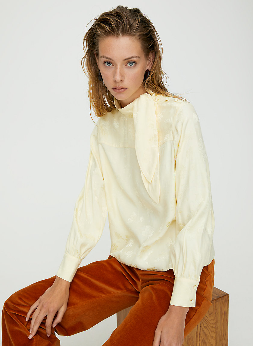 TRAPEZE BLOUSE - Long-sleeve floral tie-neck blouse TRAPEZE BLOUSE - Long-sleeve floral tie-neck blouse