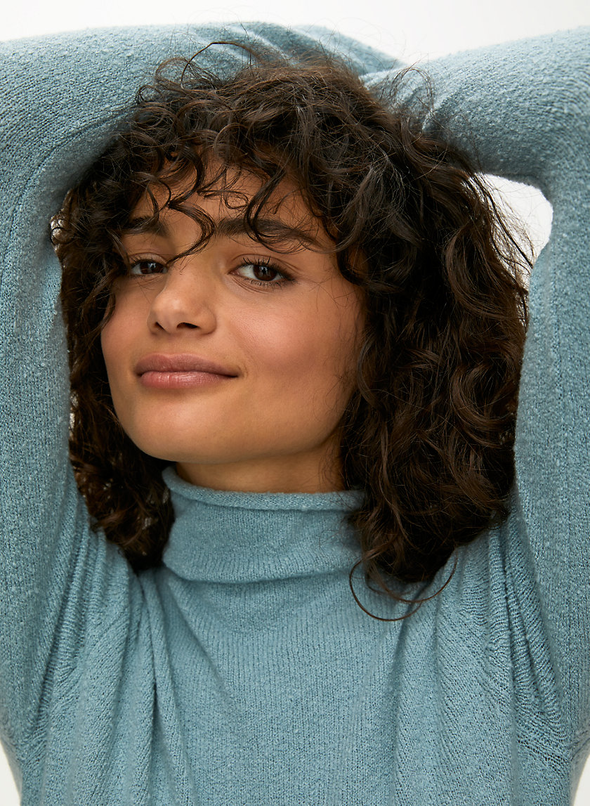 DARLING SWEATER - Fitted, mock-neck sweater DARLING SWEATER - Fitted, mock-neck sweater