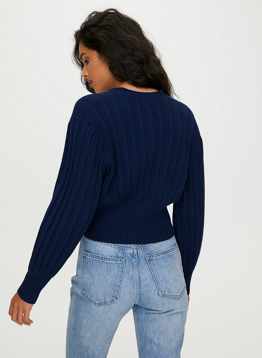 NEW PLUNGE FRONT CARDIGAN - Cropped deep v-neck cardigan NEW PLUNGE FRONT CARDIGAN - Cropped deep v-neck cardigan