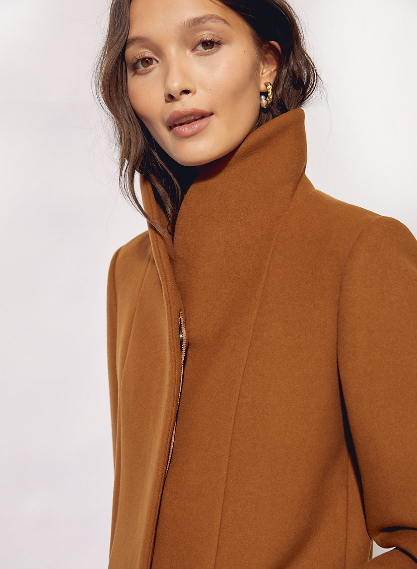COCOON WOOL COAT - Virgin-wool and cashmere coat COCOON WOOL COAT - Virgin-wool and cashmere coat