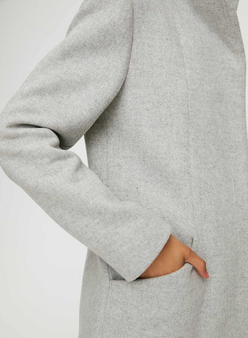 COCOON WOOL COAT - Virgin-wool and cashmere coat COCOON WOOL COAT - Virgin-wool and cashmere coat