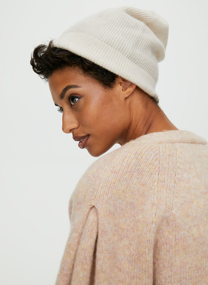 CASHMERE RIB BEANIE - Cashmere toque hat CASHMERE RIB BEANIE - Cashmere toque hat