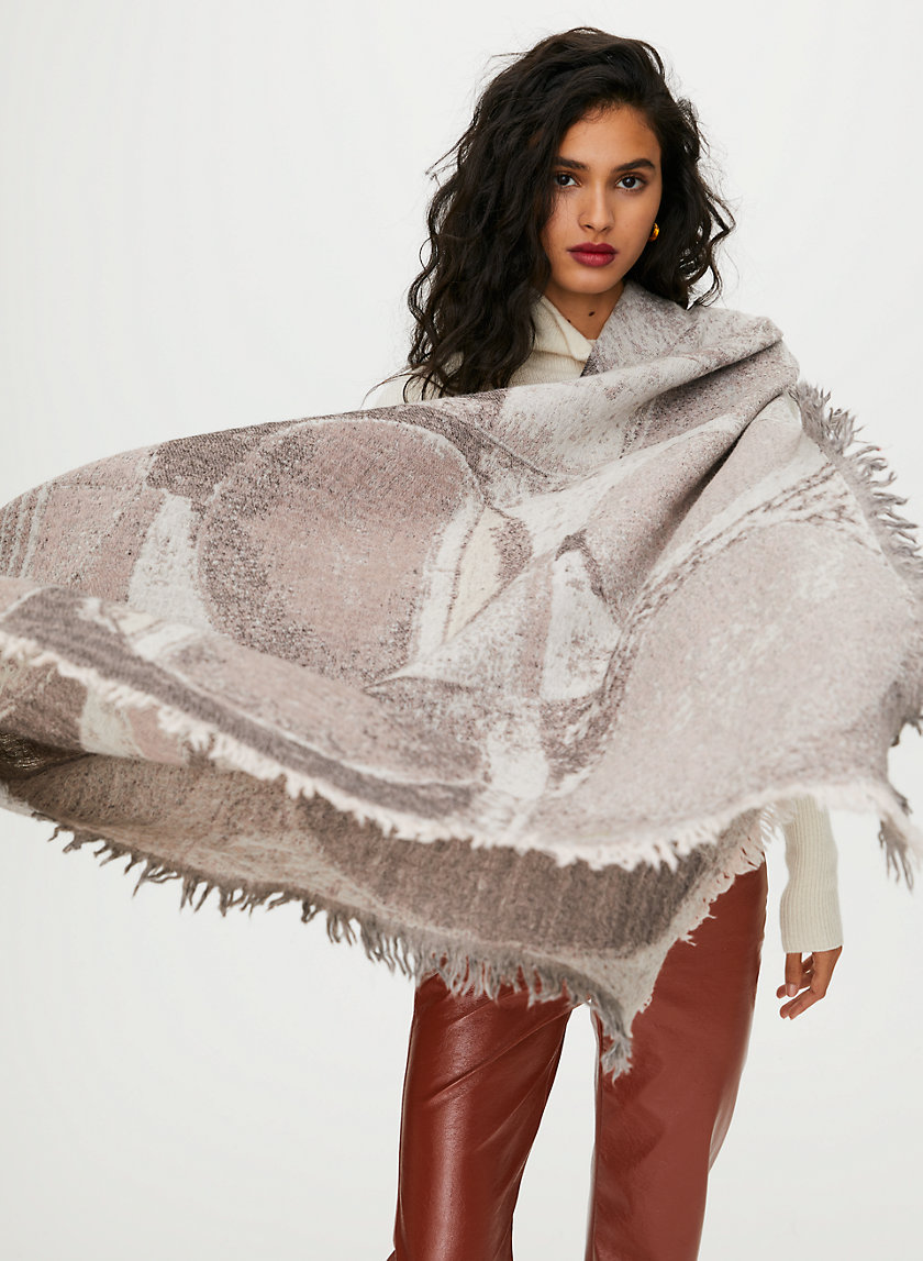 HAUS BLANKET SCARF - Patterned, wool blanket scarf HAUS BLANKET SCARF - Patterned, wool blanket scarf