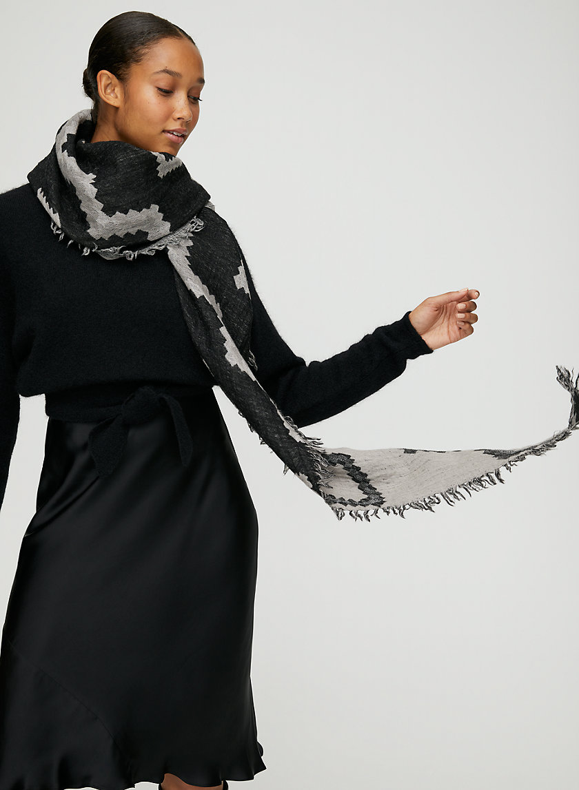 DIAMOND MOSAIC SCARF - Reversible, wool triangle scarf DIAMOND MOSAIC SCARF - Reversible, wool triangle scarf