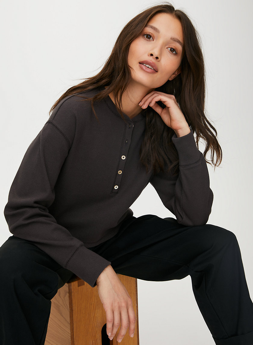 MAVIS T-SHIRT - Cropped, waffle-knit henley MAVIS T-SHIRT - Cropped, waffle-knit henley