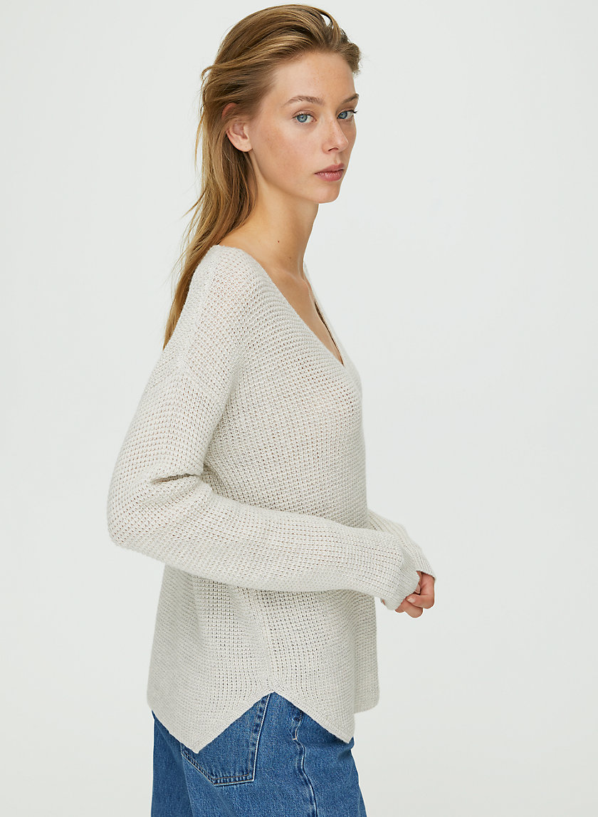 WOLTER SWEATER - Waffle-knit, V-neck sweater WOLTER SWEATER - Waffle-knit, V-neck sweater