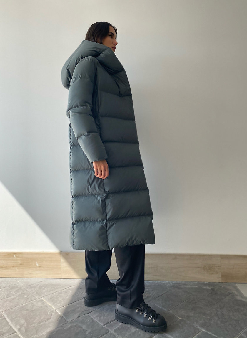 Babaton THE DUVET PUFFER Aritzia CA