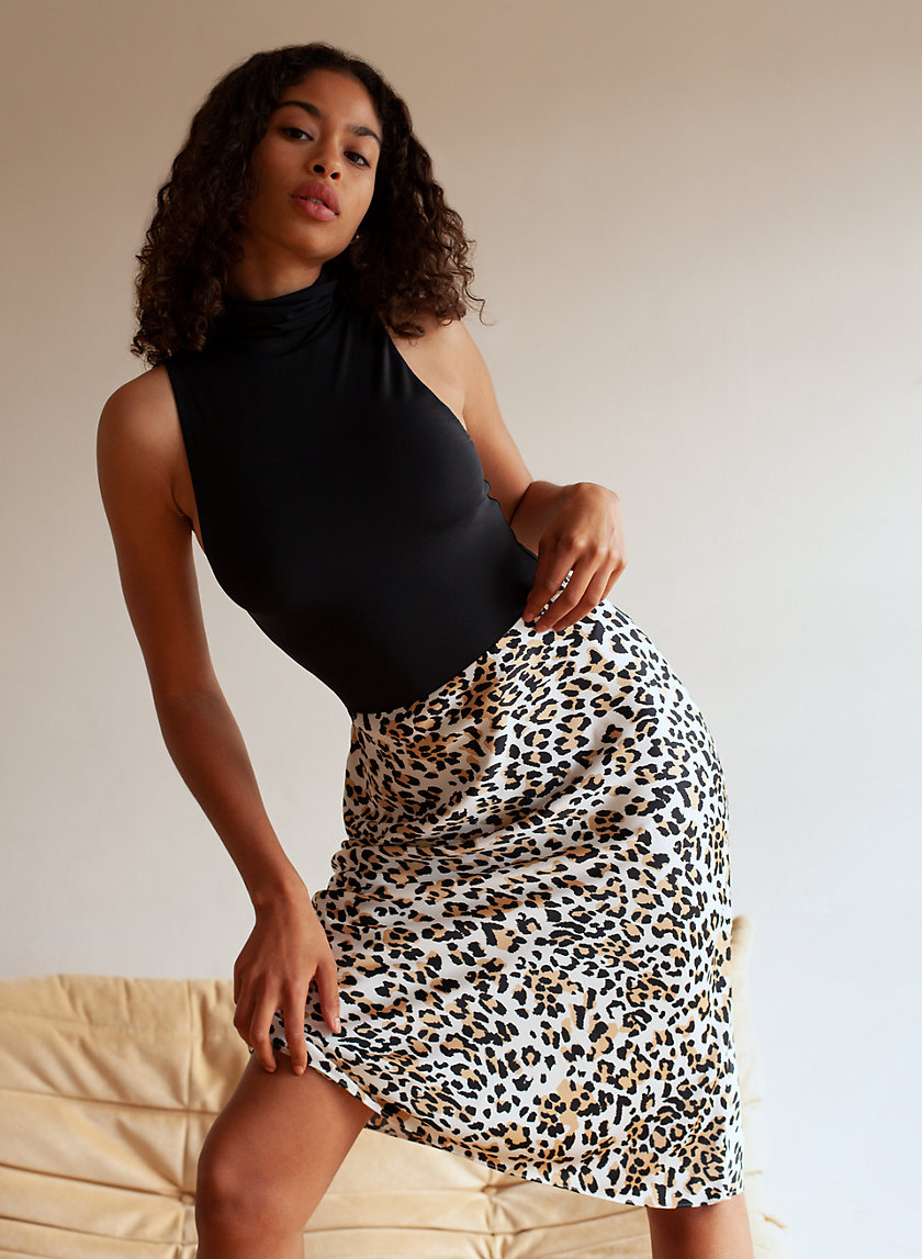 aritzia cheetah skirt