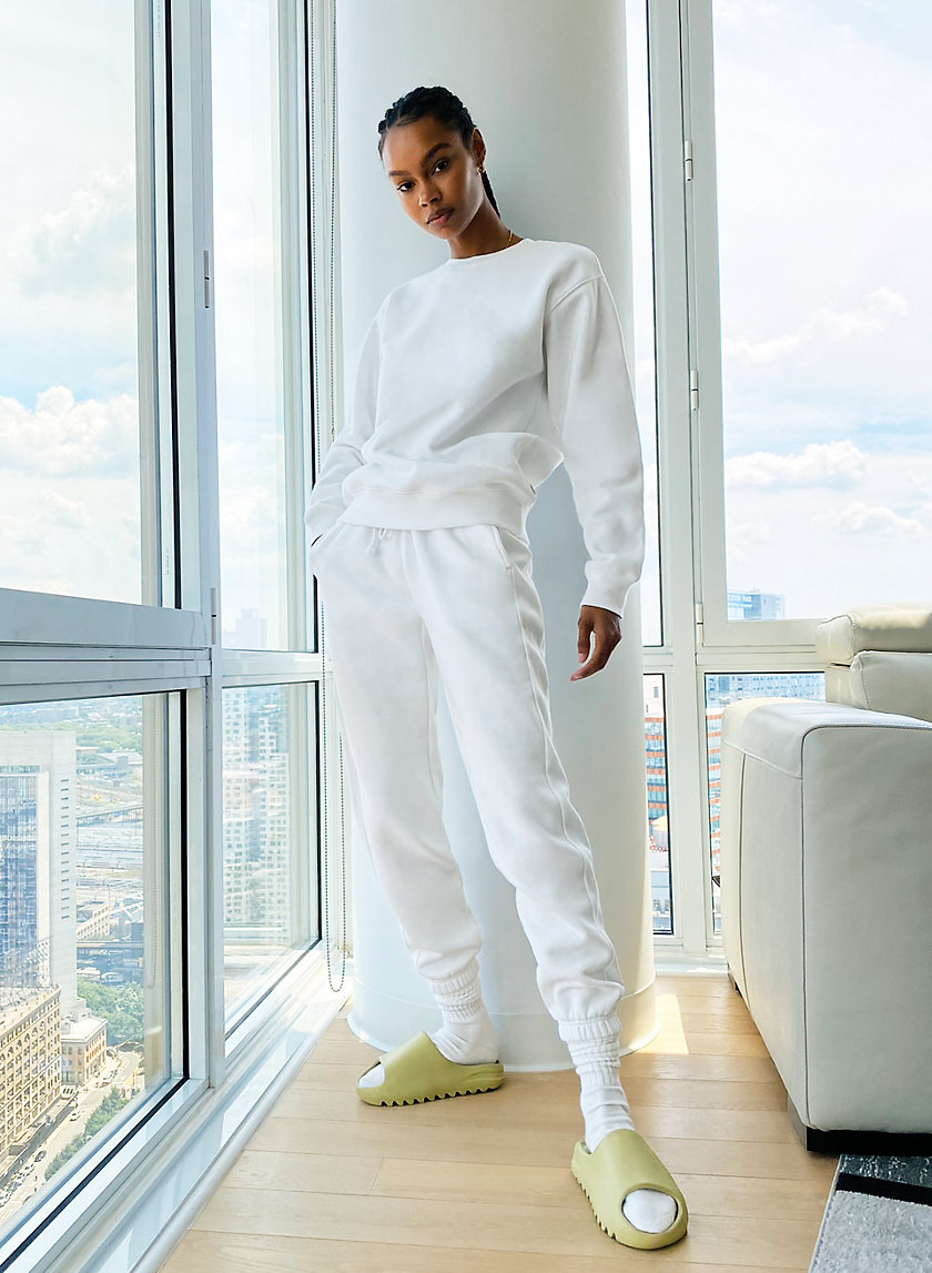 hailey baldwin nike air force