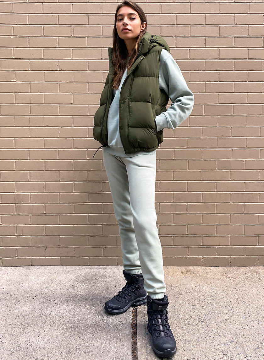 aritzia puffer vest