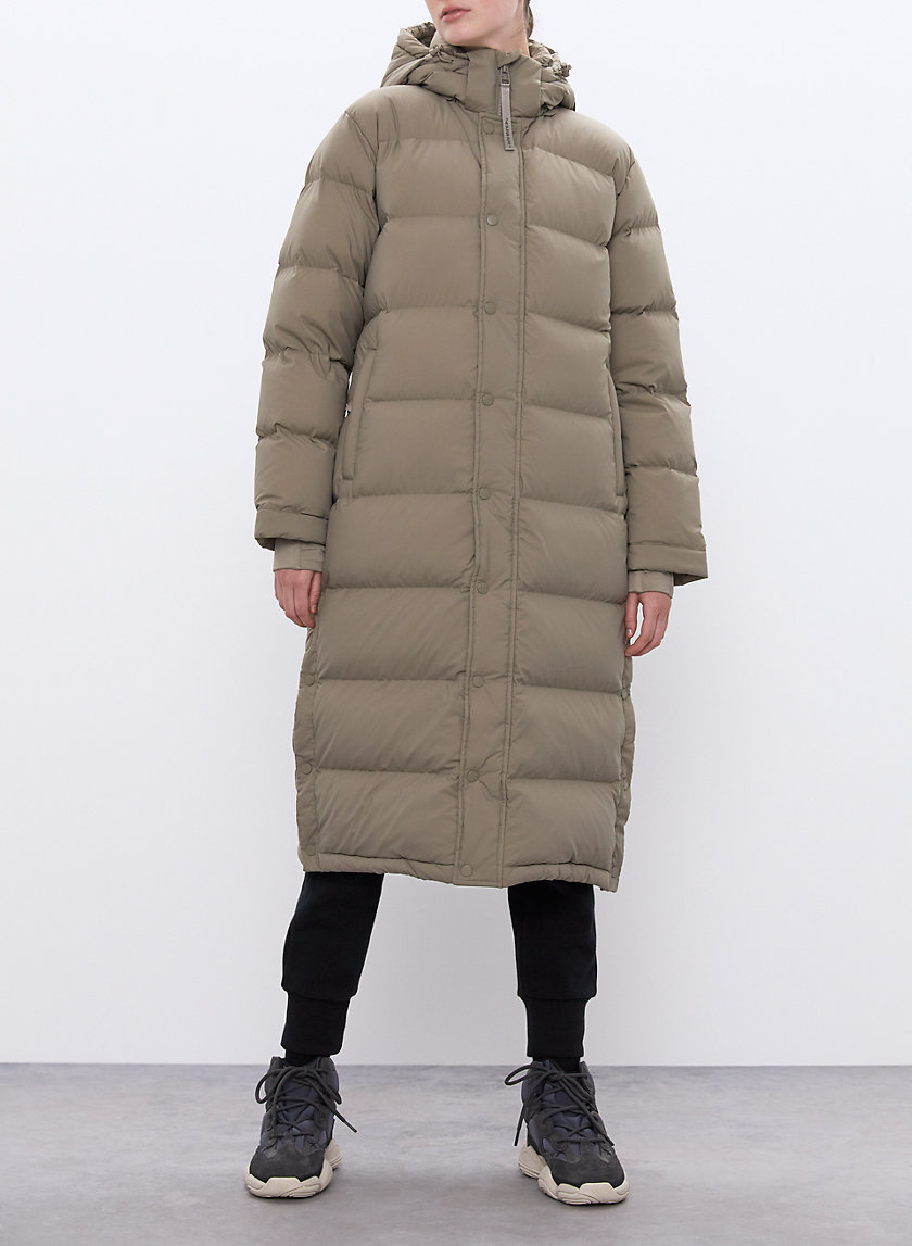 Aritzia tna clearance puffer