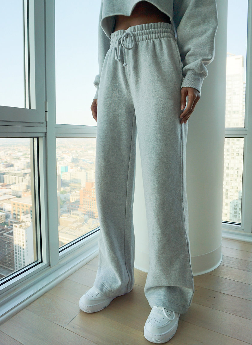 aritzia cozyaf boyfriend sweatpants