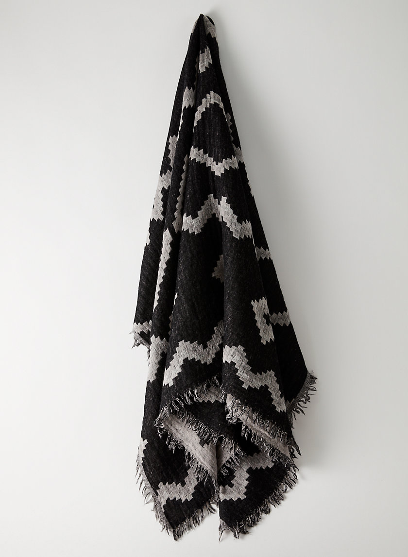 Wilfred DIAMOND MOSAIC BLANKET SCARF Aritzia CA