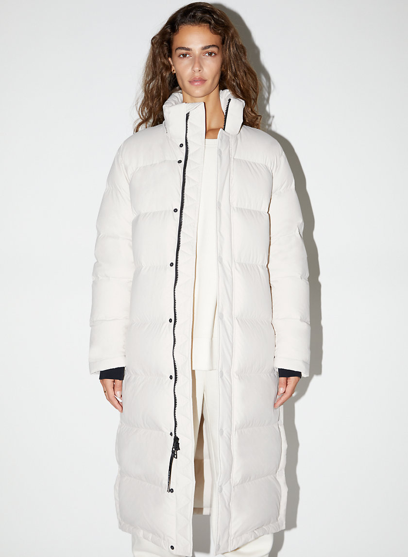 Super World™ THE SUPER PUFF™ LONG | Aritzia CA