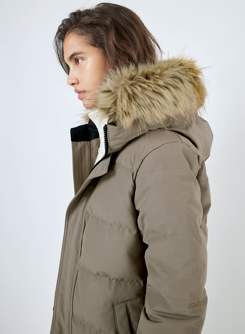 aritzia parka
